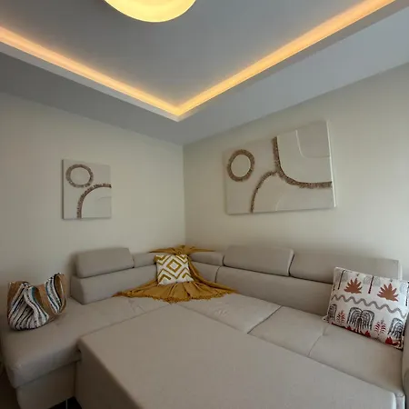 Apartment Zoe *