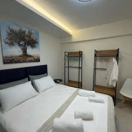 Zoe Apartment *