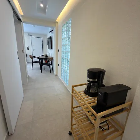 Zoe Apartment *