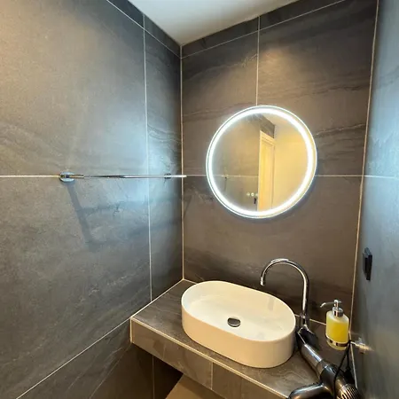 Zoe Apartment Nea Kallikrateia