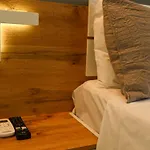 Zoe Apartament Nea Kallikrateia